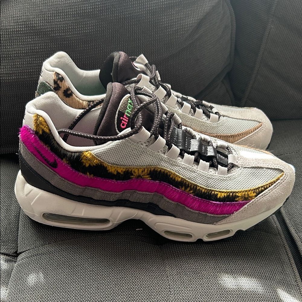 Nike Air Max 95 PRM Pony Hair size 10 Brand new without tag or box !!RARE!!